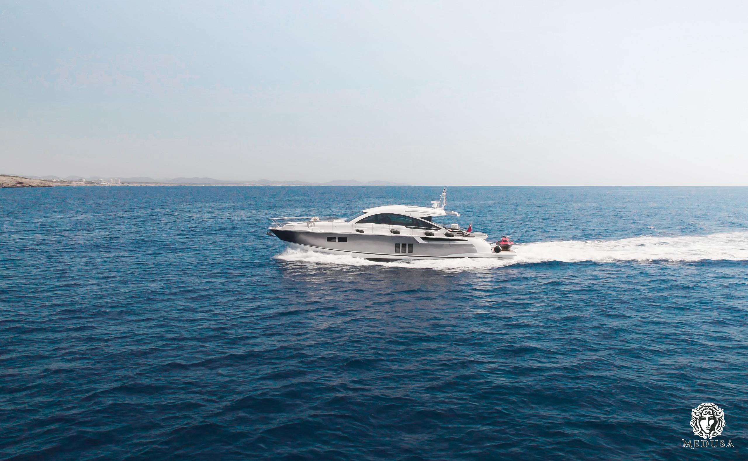 Fairline Targa MEDUSA -