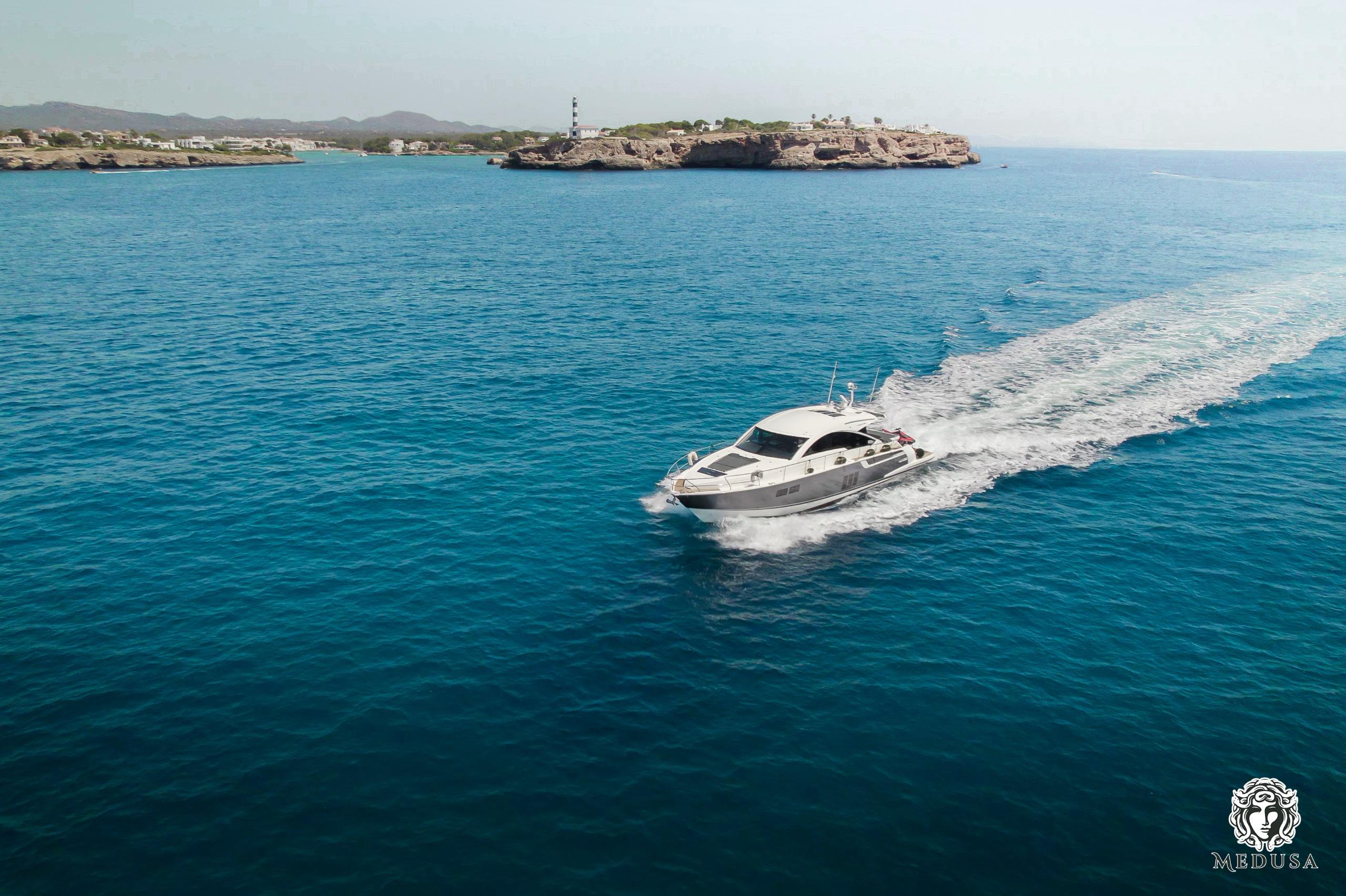 Fairline Targa MEDUSA.